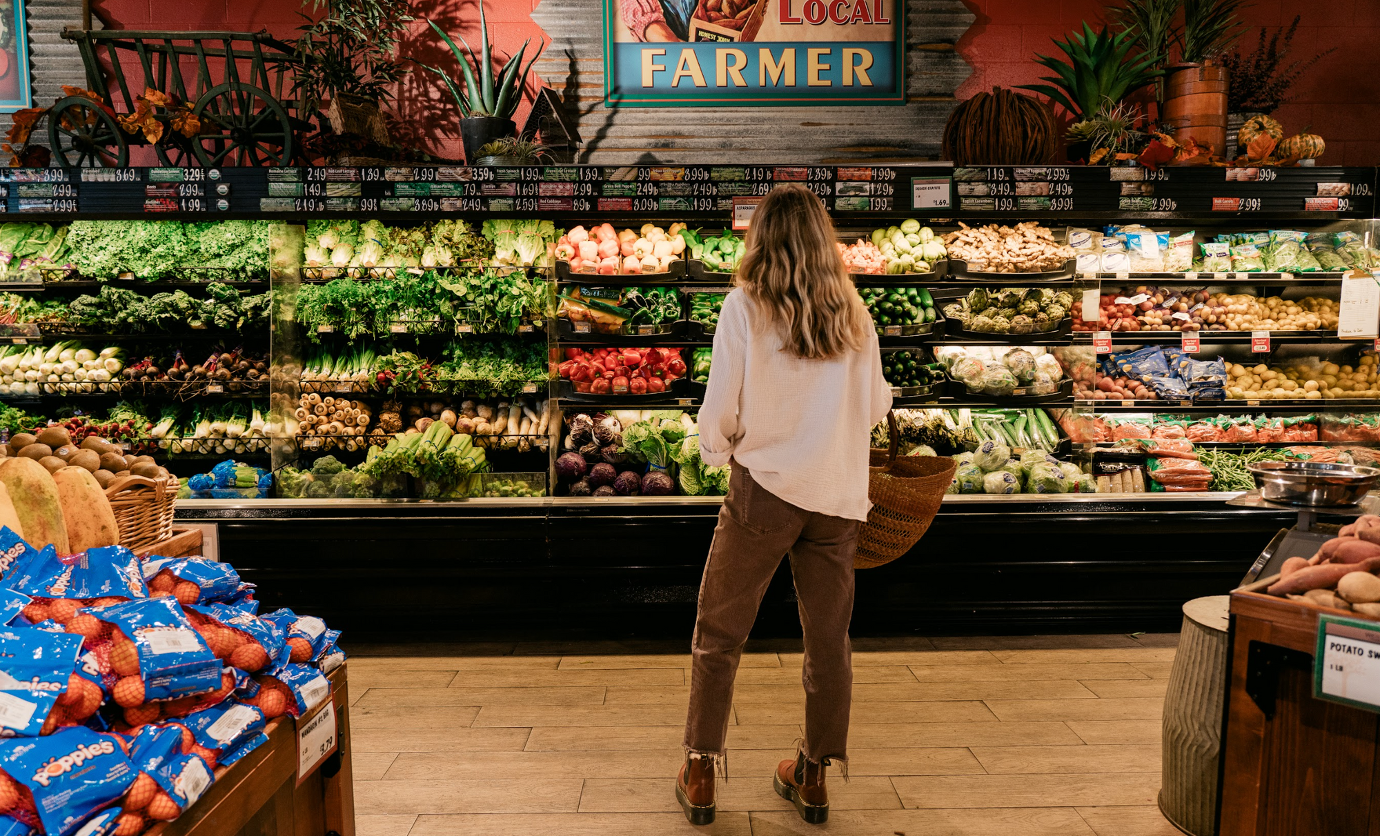 Create a Memorable Holiday Feast Without Breaking the Bank